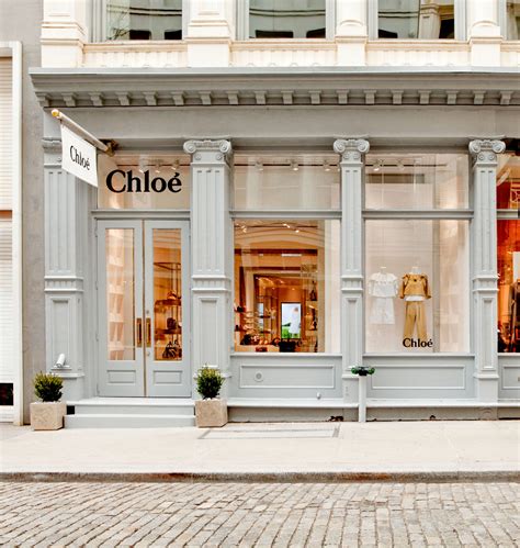 chloe fashion company.